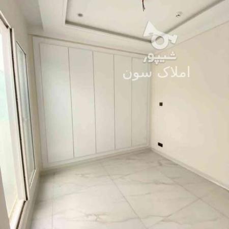330 متر نياوران